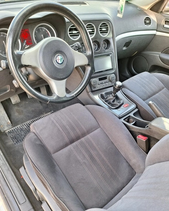 Alfa Romeo 159 cena 11000 przebieg: 235000, rok produkcji 2007 z Kielce małe 742